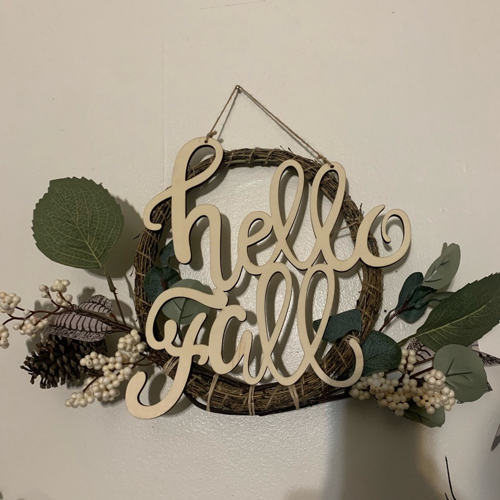 Hello fall wreath - Picture 2 of 3
